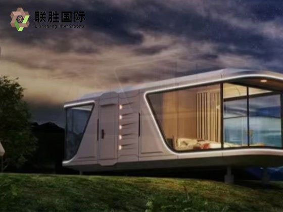 Premium And Luxury Capsule Room