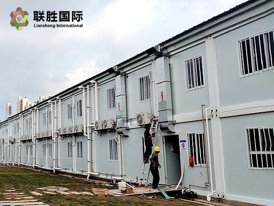 Collapsible Mobile Container Shelters For Disaster Relief