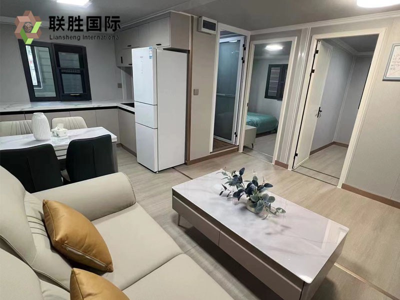 Expandable Container House